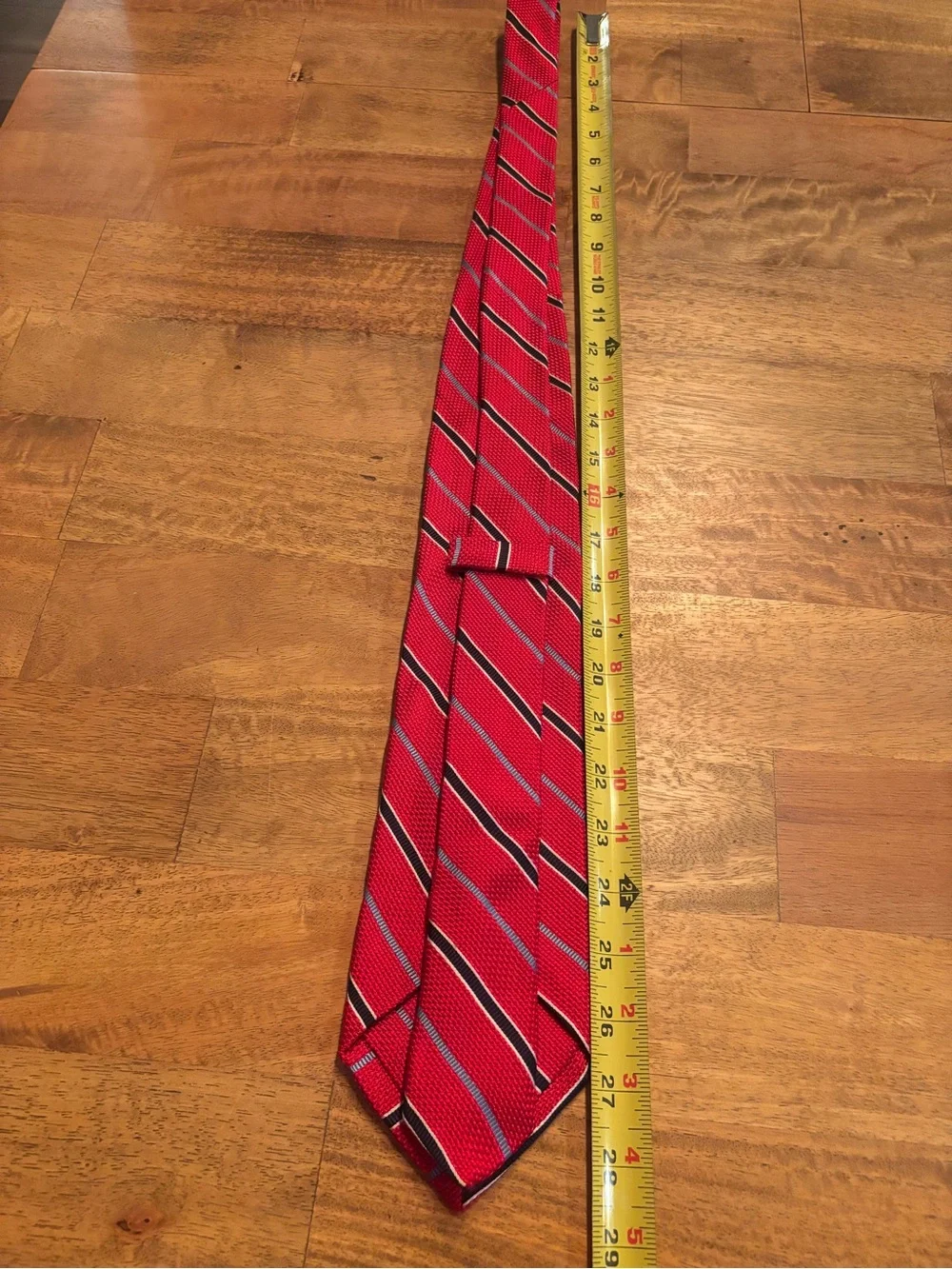 Brooks brothers Men's Red Striped Silk Tie - Classic Formal Accessory
